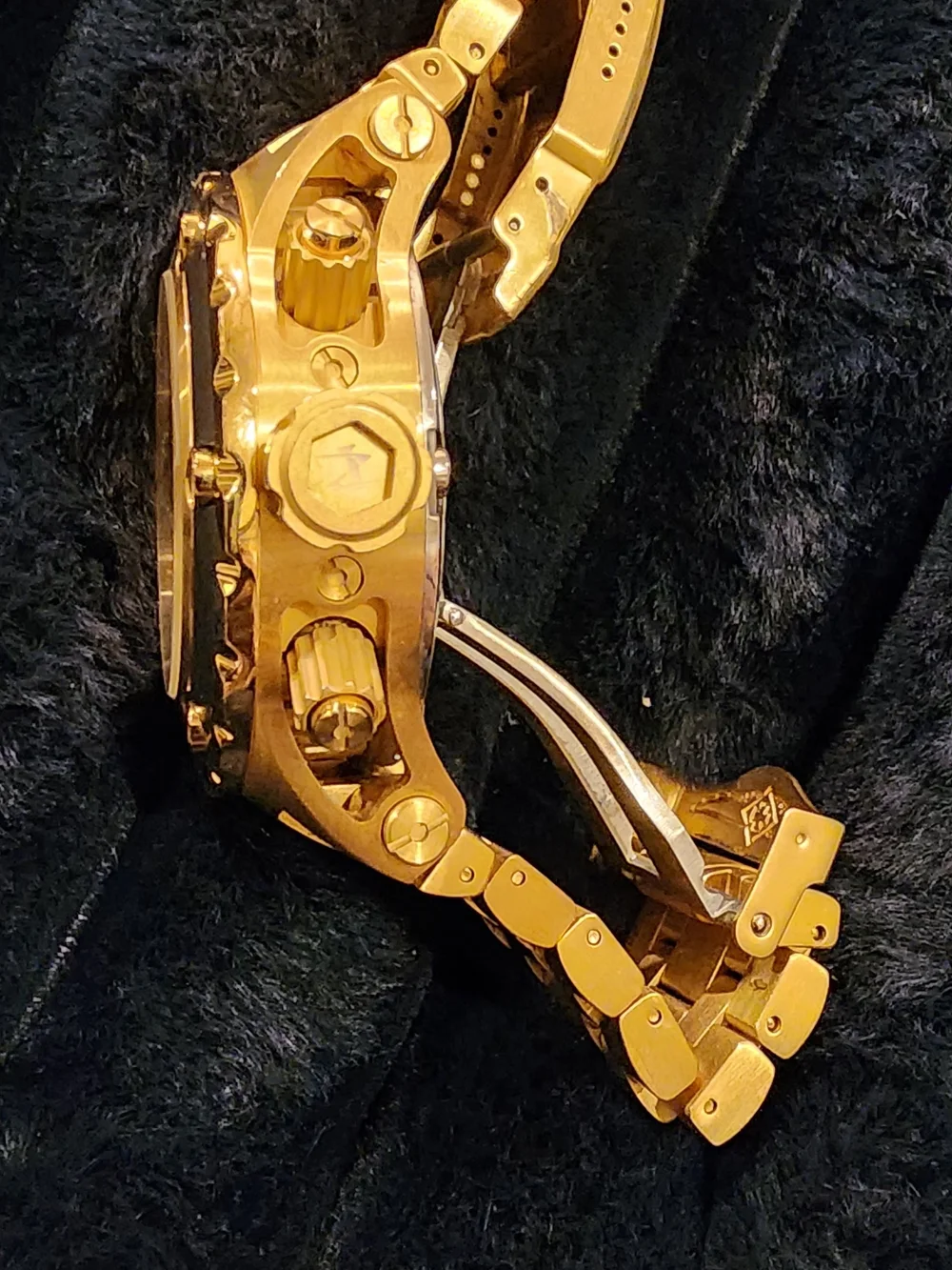 Invicta Gold Chronograph Watch - Bold Gold Tone